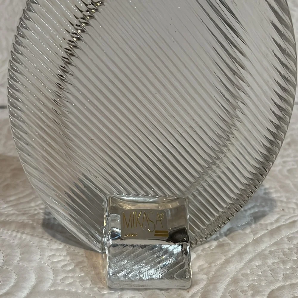 Mikasa oval crystal picture frame‎
